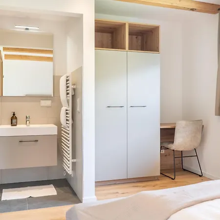 Eden Grossbichl Apartamento